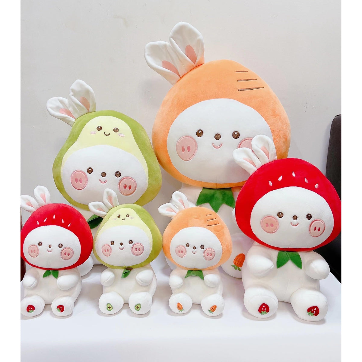 Besia Pair of Cute Avocado and Strawberry Sister Stuffed Plushies -Comfy Pillow Sleeping Toys for Kids - Ideal Gift for Birthday, Valentine's Day, Christmas 8.7"